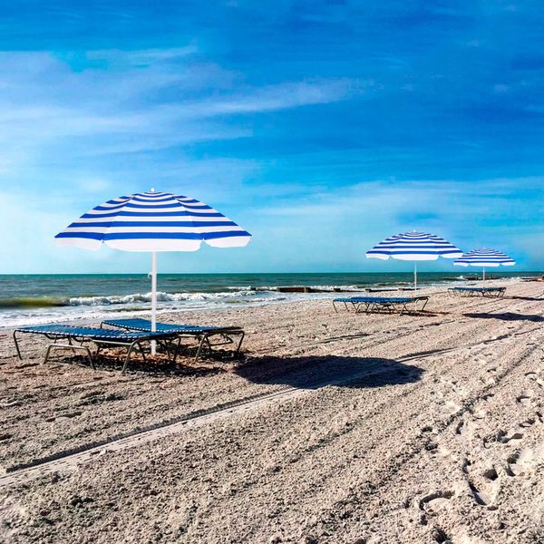 Пляжный зонт с регулированной высотой и наклоном Springos 180 см BU0008 2138 фото